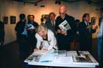 Tassou avec Nicole Fontaine et le Sénateur Pierre Laffitte  à la Fondation Sophia Antipolis en juin 2000.