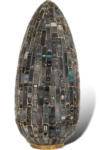 Artwork named "Panasonix": cybertrash totem by Rémy Tassou. Main view. (Vignette)