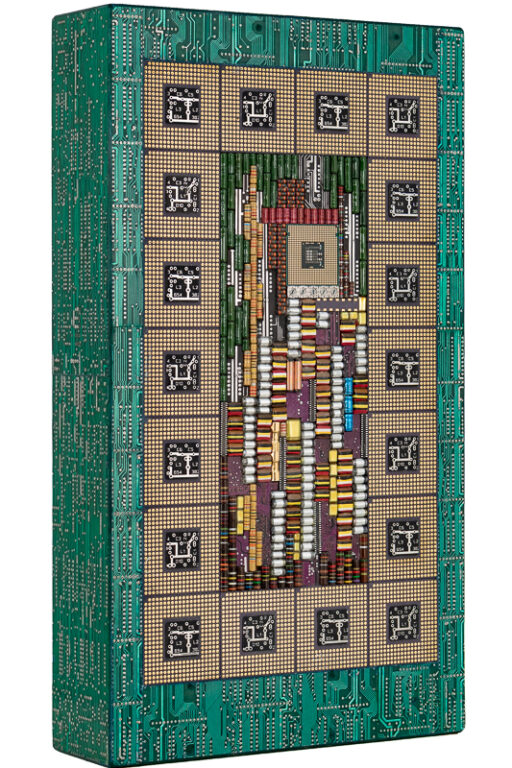 Artwork named "Token 01" : cybertrash totem by the sculptor Rémy Tassou (3/4 view of the face 1)(main view)(UNE)