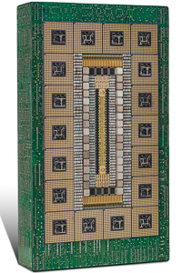 Artwork named "TOKEN 2" : cybertrash totem by the sculptor Rémy Tassou (3/4 view of the face 1)(main view)(VIGNETTE)